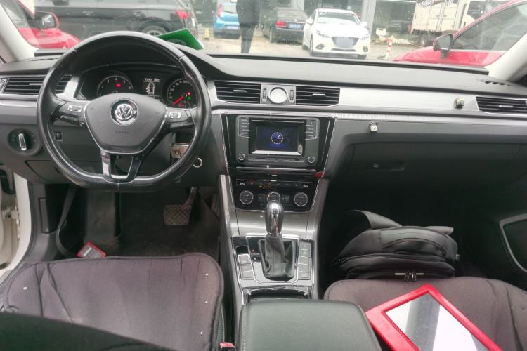 Used Volkswagen Passat 2016 330TSI DSG Luxury Edition