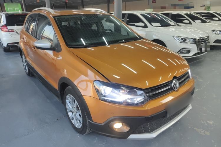 Used Volkswagen Polo 2018 1.5L Cross Polo Automatic