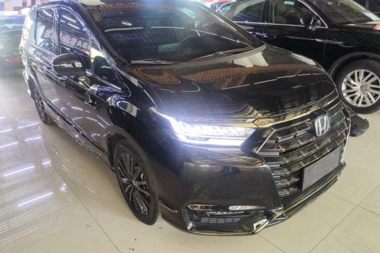 Used Honda Elysion 2024 2.0L eHEV Luxury Edition
