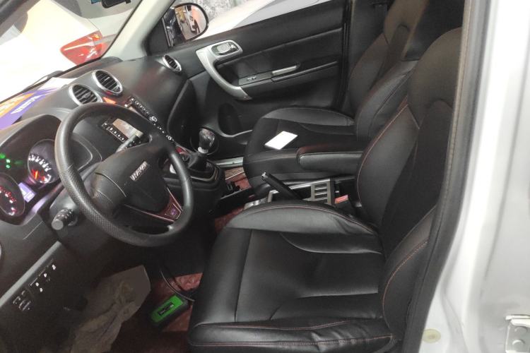 Used Haval H6 2016 Upgraded Model 1.5T Manual Two-Wheel Drive Urban Version