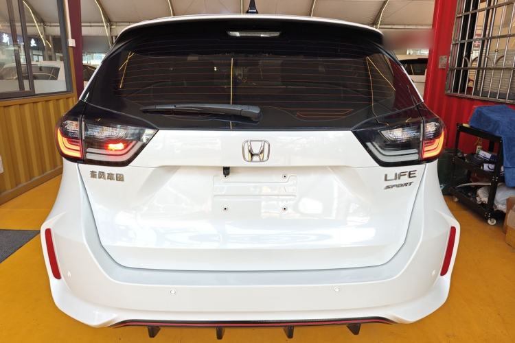 Used Honda LIFE 2021 1.5L CVT SPORT Heartbeat Edition
