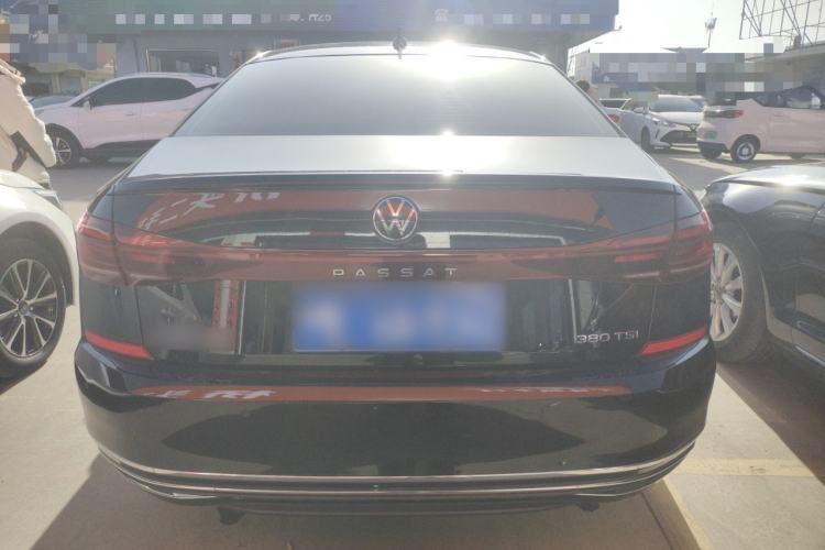 Used Volkswagen Passat 2024 380TSI Dragon Edition
