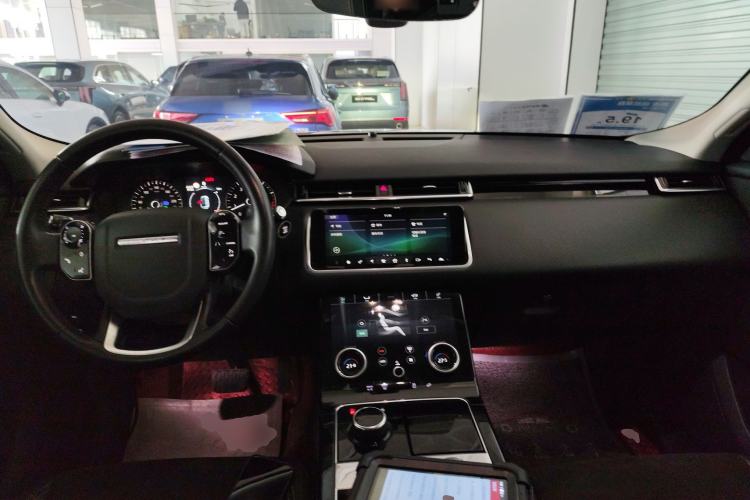Used Land Rover Range Rover Velar 2019 250 PS
