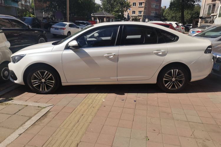 Used Peugeot 308 2018 1.6L Automatic Luxury Edition
