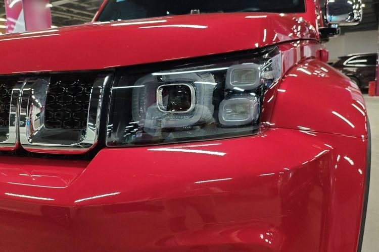 Used Beijing Auto BJ40 2023 2.0T Automatic Four-Wheel Drive Urban Hunter Edition Chivalrous Type
