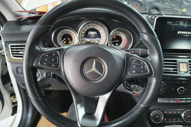 Used Mercedes-Benz CLS 2015 CLS 320
