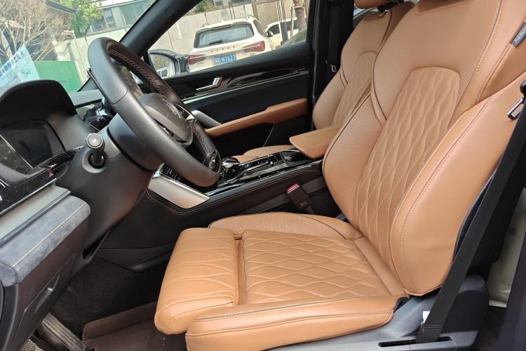 Used BYD Tang New Energy 2022 EV 730KM Luxury Model