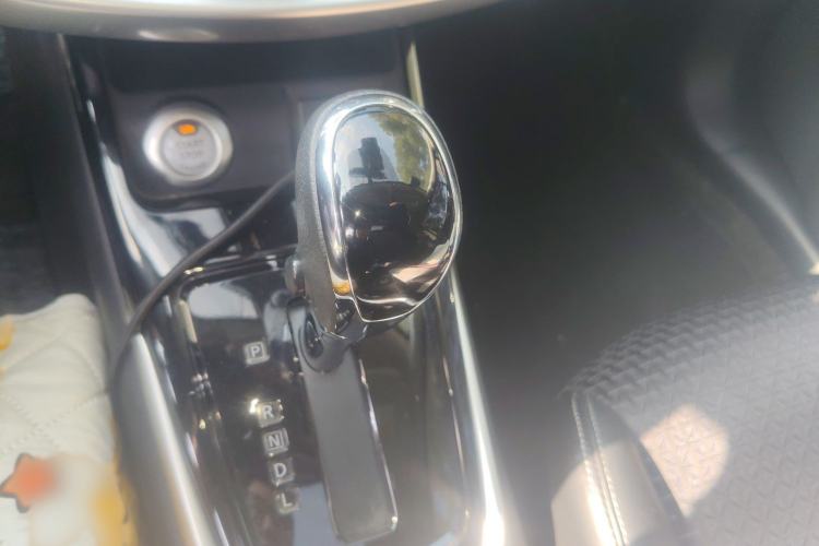 Used Nissan Tiida 2019 1.6L CVT Smart Drive Version China VI Standard
