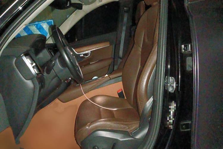 Used Volvo S90 2019 T5 Zhiyi Edition
