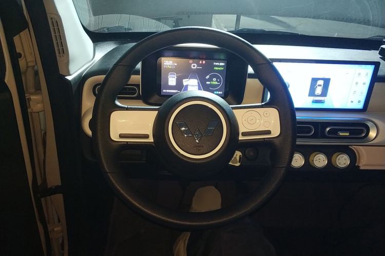 Used Wuling Hongguang MINIEV 2024 3rd Generation 215km Youth Edition
