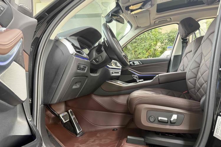 Used BMW X5 2022 Restyled xDrive 30Li Luxury Version M Sport Package