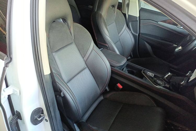 Used Lynk & Co 02 2019 1.5T DCT Two-Wheel Drive Sporty Version China VI Standard
