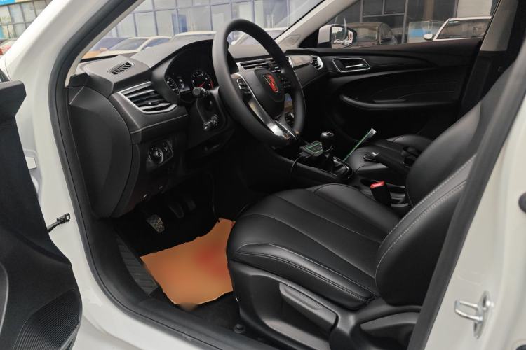 Used Roewe i5 2019 1.5L Manual 4G Connectable Langhao Edition
