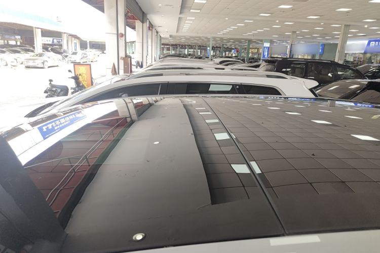 Used Li Auto L8 2023 Pro Model
