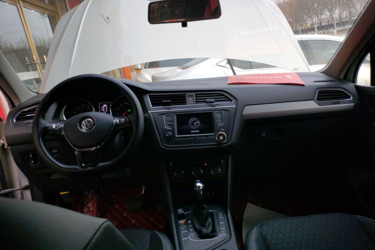 Used Volkswagen Tiguan L 2017 330TSI Automatic Two-Wheel Drive Luxury Edition
