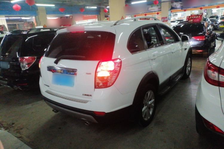 Used Chevrolet Captiva 2014 2.4L 4x4 Flagship Edition 7 Seats

