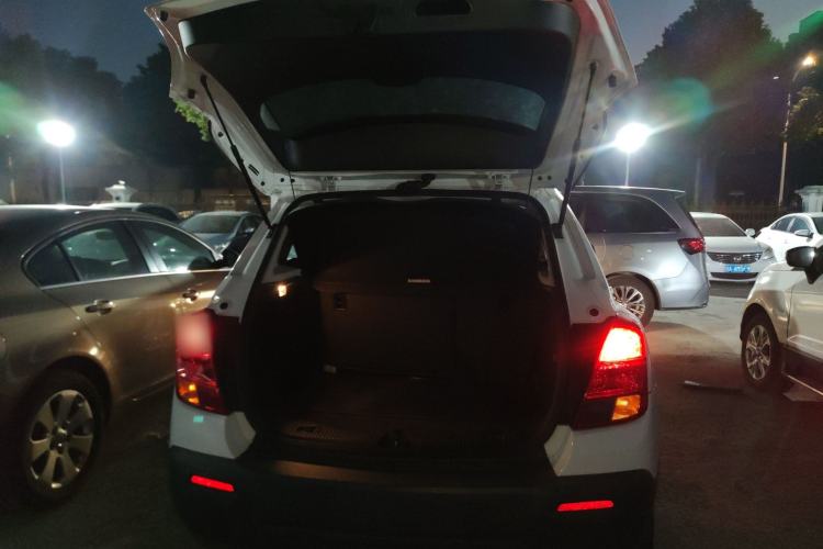 Used Chevrolet Trax 2016 1.4T Automatic Two-Wheel Drive Comfort Version with Sunroof
