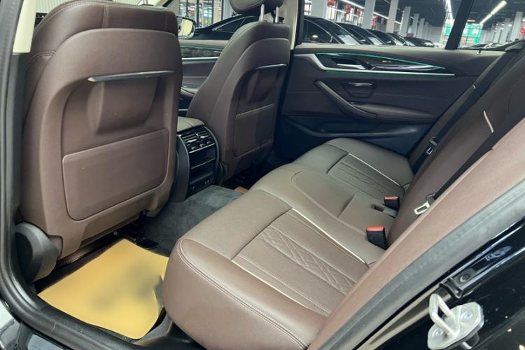 Used BMW 5 Series 2021 Updated Version 525Li Luxury Package
