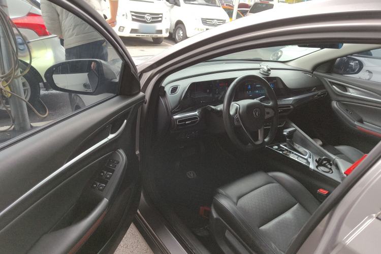 Used Changan Eado 2020 PLUS Blue Whale NE 1.4T GDI DCT Prestige Model
