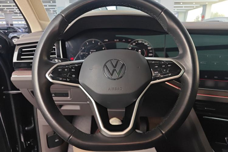 Used Volkswagen Touareg 2021 3.0 TSI Luxury Edition Black Diamond Sport Package