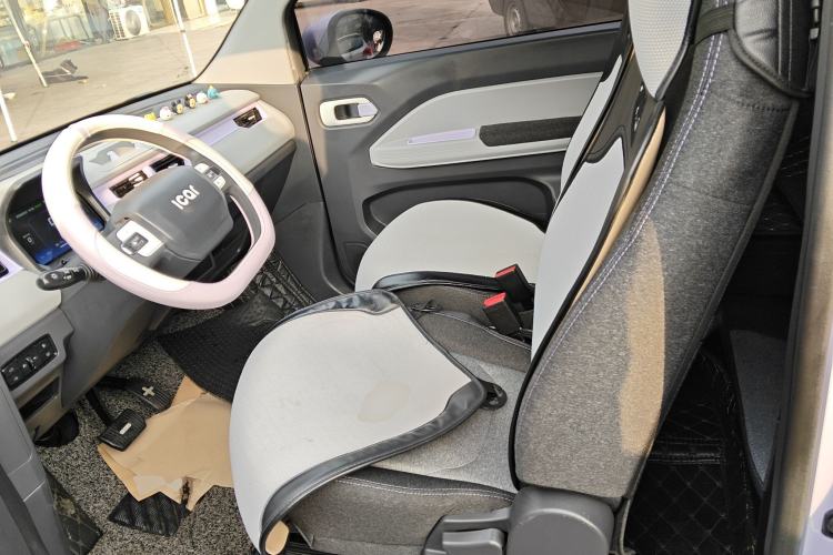 Used Chery QQ Ice Cream 2022 170km Sundae Phosphate Lithium-Ion
