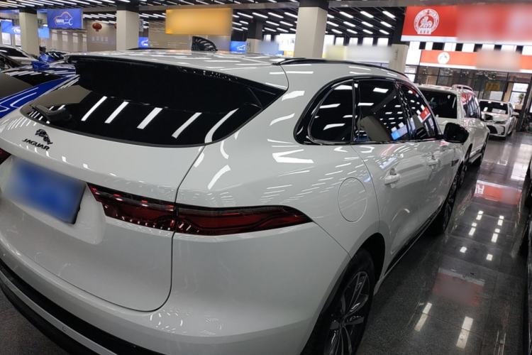 Used Jaguar F-PACE 2024 P250 R-Dynamic SE
