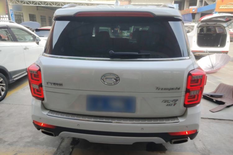 Used GAC Trumpchi GS8 2017 320T Two-Wheel Drive Luxury Smart Connectivity Version (7 Seats)