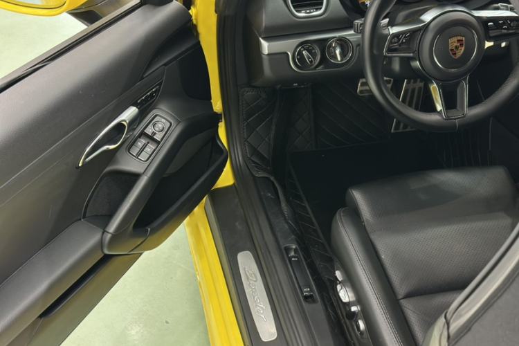 Used Porsche 718 2018 Boxster 2.0T