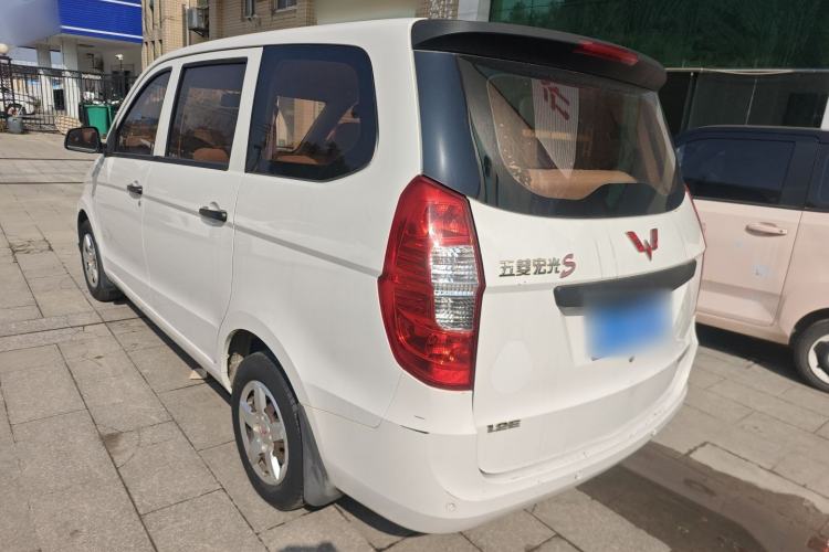 Used Wuling Hongguang 2015 1.5L S Basic Version China V Standard
