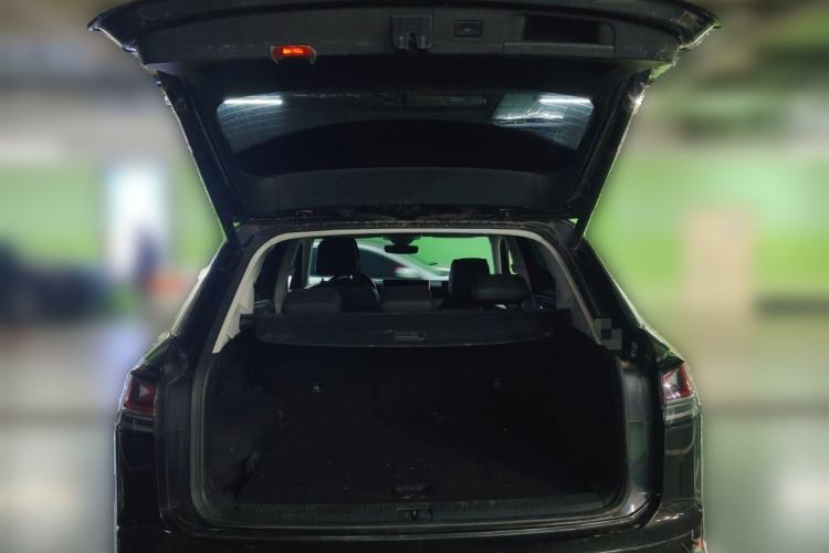 Used Volkswagen Tayron 2023 280TSI Two-Wheel-Drive Luxury Plus Advanced Version
