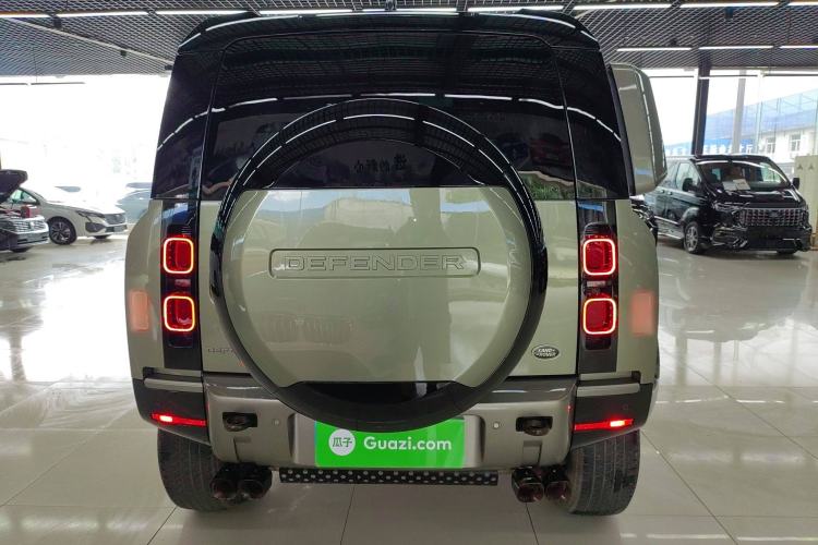 Used Land Rover Defender 2023 Facelift 110 3.0T P400 X-DYNAMIC HSE
