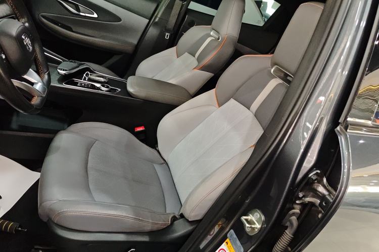 Used Changan UNI-T 2022 1.5T Prestige Version
