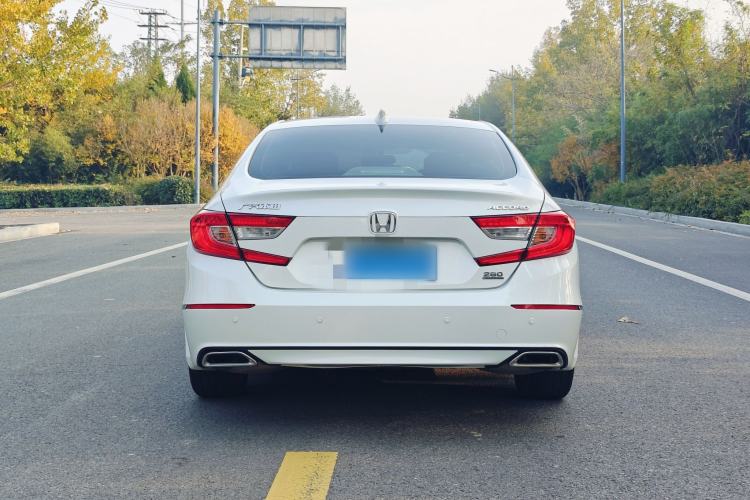 Used Honda Accord 2018 260TURBO Elite Edition China VI
