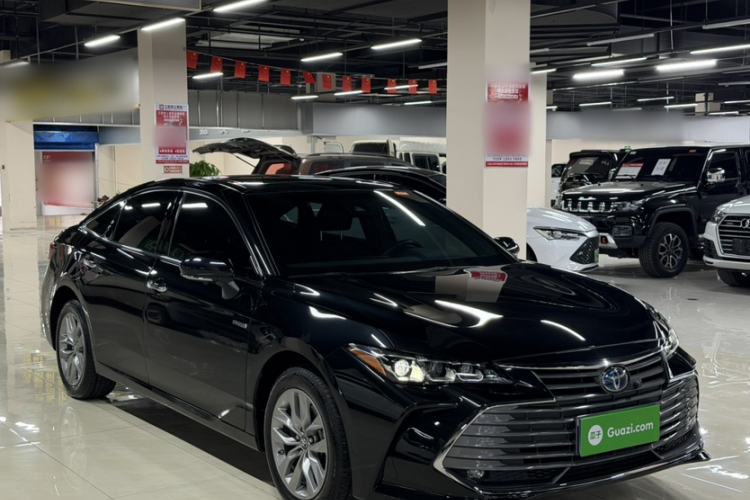 Used Toyota Avalon 2019 Dual-Engine 2.5L Luxury Edition China VI Standard
