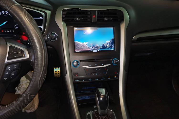 Used Ford Mondeo 2013 2.0L GTDi 200 Luxury Model
