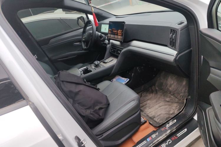 Used BYD Song L DM-i 2025 Intelligent Driving Version 112 km Leading Trim
