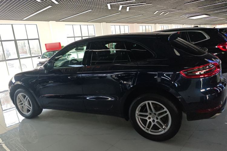 Used Porsche Macan 2017 Macan 2.0T

