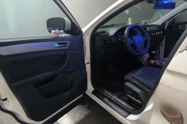 Used Qoros 5 2018 Revised 1.6T Automatic Luxury Version
