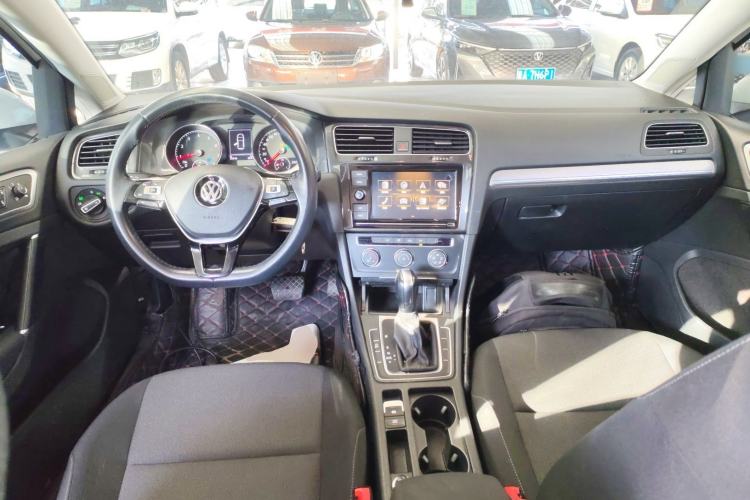 Used Volkswagen Golf 2019 200TSI DSG Comfort & Ambition Edition China VI Standard