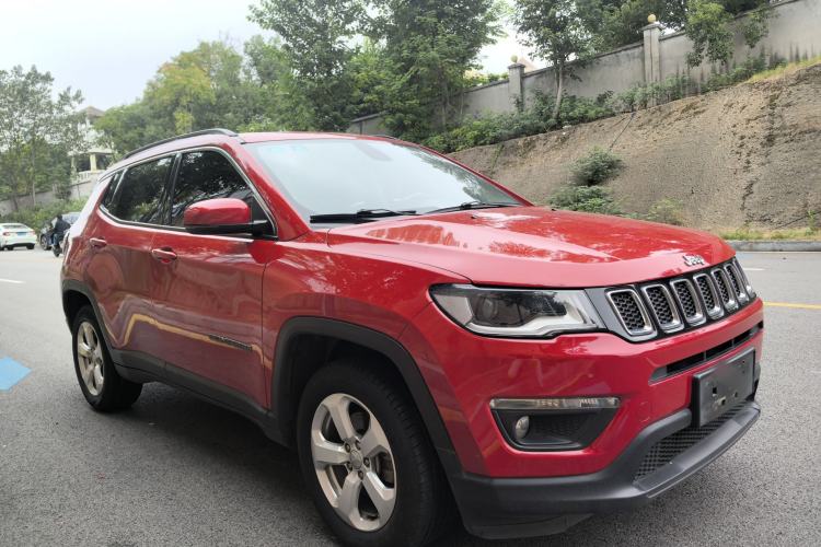 Used  Compass 2017 200T Automatic Family Edition