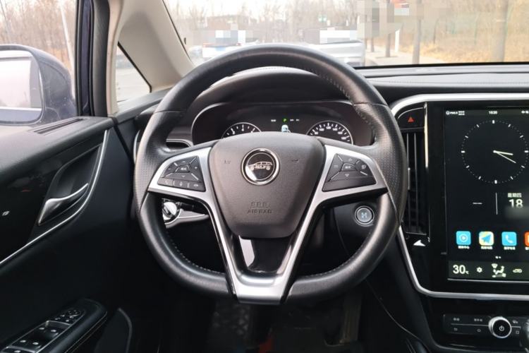 Used BYD Song MAX 2017 1.5T Automatic Smart Connect Elite 7-Seater
