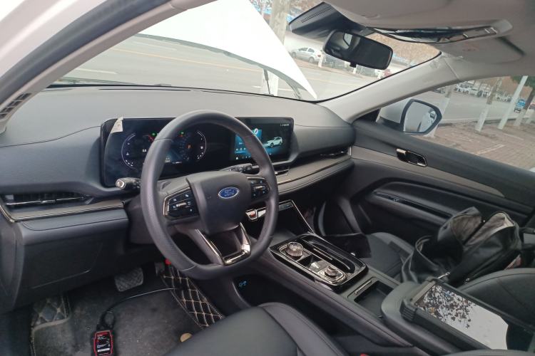 Used Ford Equator Sport 2022 EcoBoost 170 Platinum Edition
