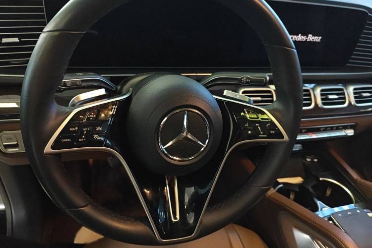 Used Mercedes-Benz GLE 2024 GLE 350 4MATIC Stylish Model
