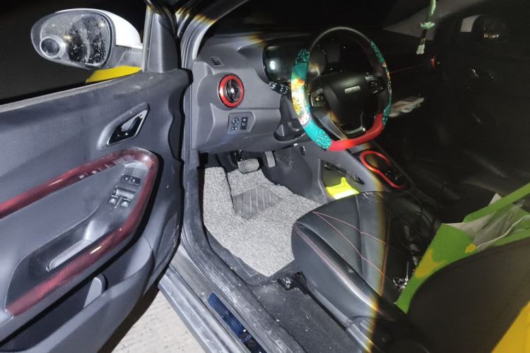 Used Chery Little Ant 2022 Sweet Pink Edition Half-Sugar Version Lithium Iron Phosphate 30 kW 301 km
