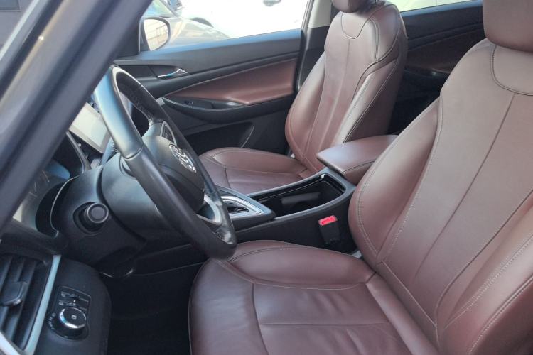 Used Buick GL6 2018 18T 6-Seater Prestige Model
