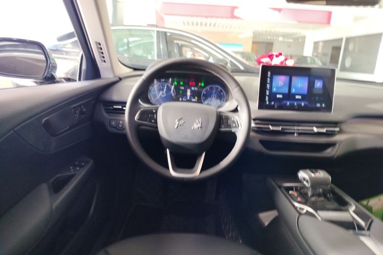 Used Hongqi E-QM5 2023 Revised Version Basic Travel Edition