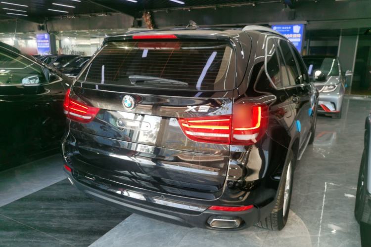 Used BMW X5 2017 xDrive35i Middle East
