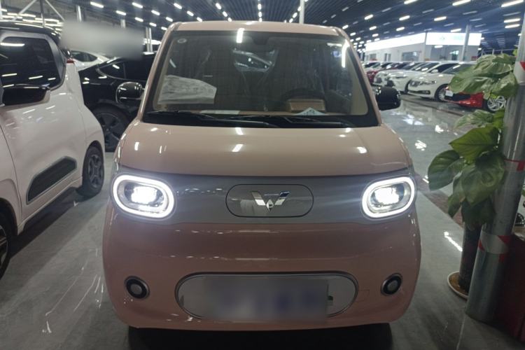 Used Wuling Hongguang MINIEV 2024 3rd Generation 215km Youth Edition
