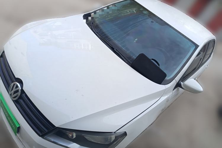 Used Volkswagen Jetta 2015 Value Edition 1.6L Manual Fashionable Style
