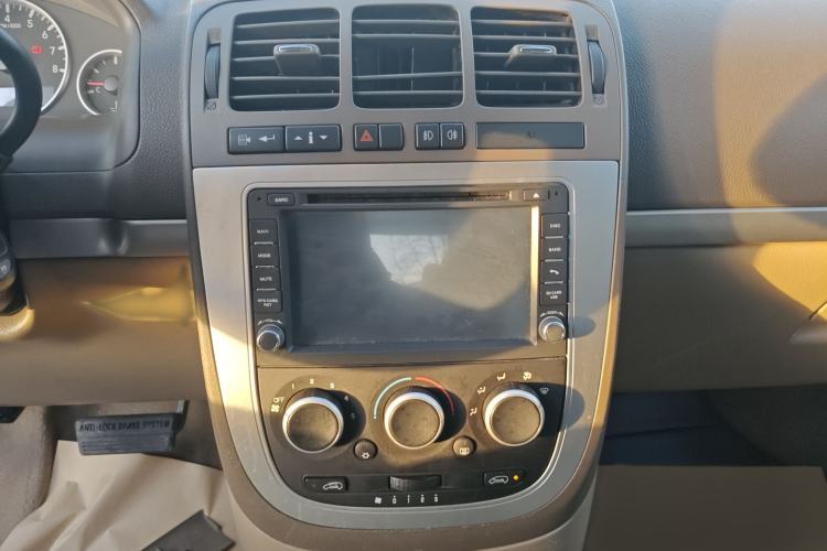 Used Buick GL8 2014 2.4L Classic Edition
